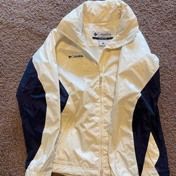 Columbia Jacket - Picture 2 of 5